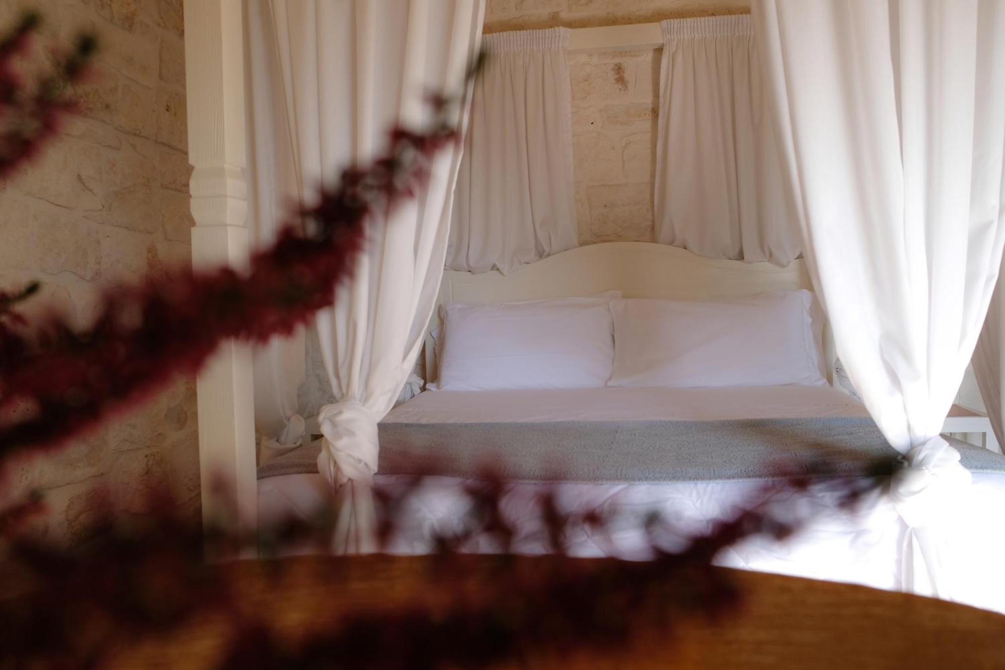 Masseria Grieco Остуни Екстериор снимка